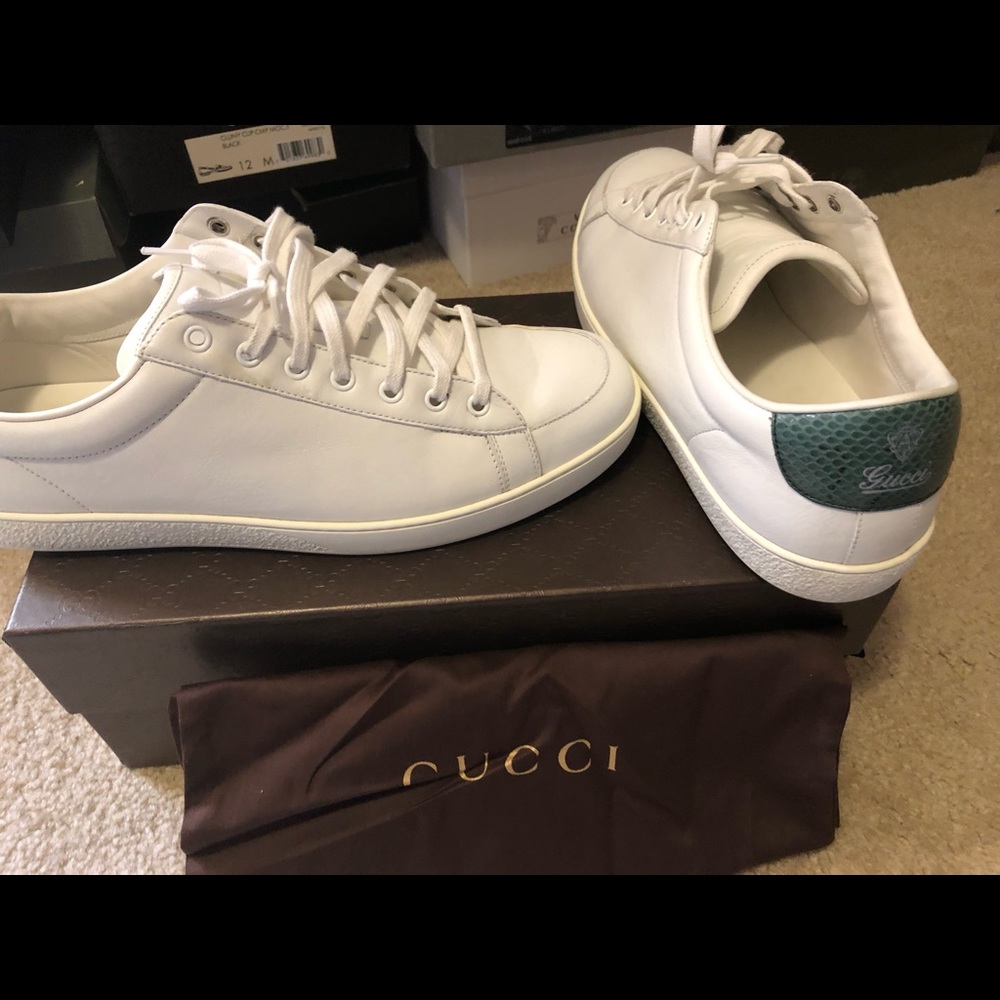 Men’s Gucci sneakers
